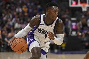 替补双枪！施罗德&蒙克合计7记三分球贡献38分