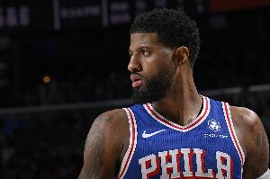 接近复出！保罗·乔治训练状态良好 对抗性投篮训练与正常无异