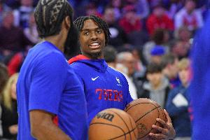 良师益友！马克西：我爱哈登 他帮了我很多&会打电话来关心我