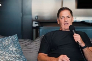 库班：尼科给我说交易东契奇时我还以为他在考虑 但已经结束了