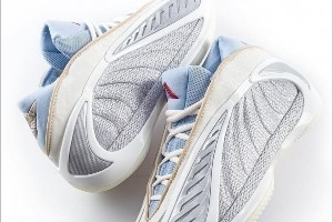 生肖马年！爱德华兹签名鞋AE 2中国新年配色！