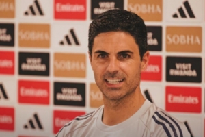 塔帅：鲁尼对约克雷斯评价让我高兴 我知道萨卡想继续留在阿森纳