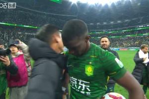 末轮反超！射手榜：法比奥末轮大四喜28球夺金靴，瓦科27球第二