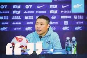 陈涛：顺利完成了保级的任务 有幸执教我们这支球队的每一名球员