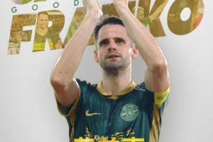 浙江队官方：今天中超末轮比赛结束后，将为弗兰克举行告别仪式