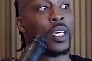 霍华德此前表示：姚明我根本防不住，但文班会被巅峰的我撞飞